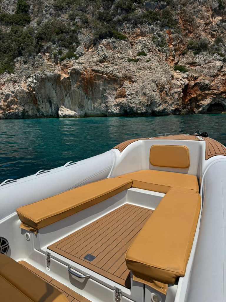 How Long Does a Typical Boat Tour Last?